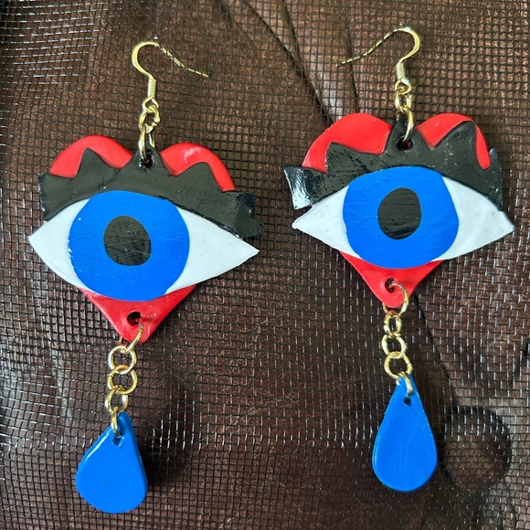 Handmade clay evil eye sacred heart earrings - Picture 2 of 5